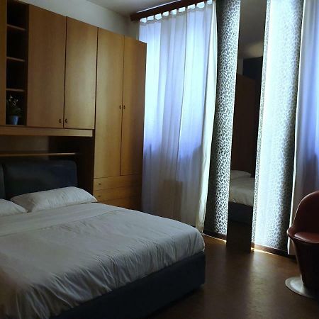 5Min Walk From Duomo! Apartment 100M2 Milano Exteriör bild